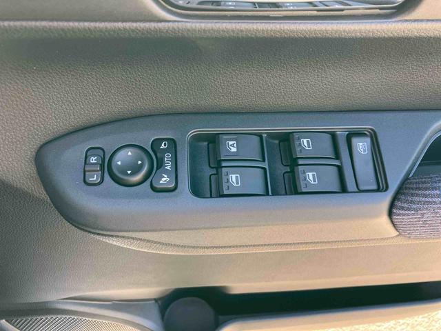 ムーヴＲＳターボエンジン　１５インチアルミ　バックカメラ　両側電動スライドドア　　電動駐車ブレーキ　ＬＥＤライト＆フォグ　コーナーセンサー　衝突被害軽減ブレーキ　ステアリングスイッチ　自動追従クルコン（千葉県）の中古車