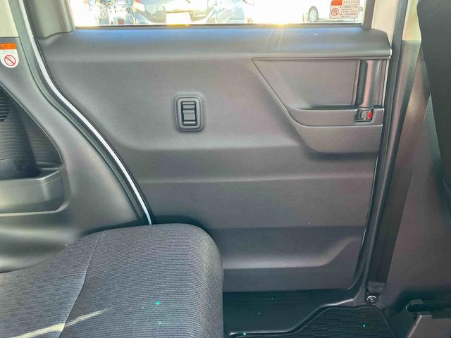 ムーヴＲＳターボエンジン　１５インチアルミ　バックカメラ　両側電動スライドドア　　電動駐車ブレーキ　ＬＥＤライト＆フォグ　コーナーセンサー　衝突被害軽減ブレーキ　ステアリングスイッチ　自動追従クルコン（千葉県）の中古車