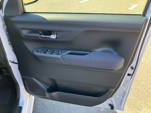 ムーヴＲＳターボエンジン　１５インチアルミ　バックカメラ　両側電動スライドドア　　電動駐車ブレーキ　ＬＥＤライト＆フォグ　コーナーセンサー　衝突被害軽減ブレーキ　ステアリングスイッチ　自動追従クルコン（千葉県）の中古車