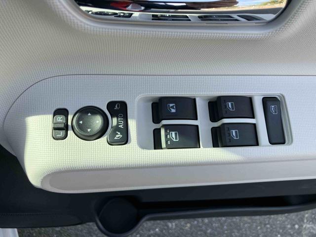 ムーヴキャンバスストライプスＧターボ両側電動スライドドア　ＬＥＤヘッドライト＆フォグランプ　シートヒーター　保温カップホルダー　電動駐車ブレーキ　バックカメラ　ステアリングスイッチ　自動追従クルコン　衝突被害軽減ブレーキ（千葉県）の中古車