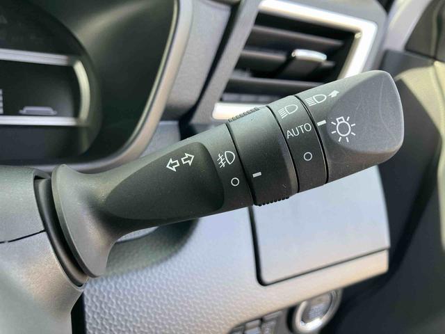 トールカスタムＧ　ターボ９型ＤＰオーディオ／ＢＴ／ＴＶ／Ｂカメラ／ステアリングスイッチ　ＬＥＤヘッド＆フォグランプ　自動追従クルコン　１５インチアルミ　両側パワスラ　電動駐車ブレーキ　コーナーセンサー　衝突被害軽減ブレーキ（千葉県）の中古車