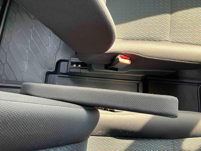 トールカスタムＧ　ターボ９型ＤＰオーディオ／ＢＴ／ＴＶ／Ｂカメラ／ステアリングスイッチ　ＬＥＤヘッド＆フォグランプ　自動追従クルコン　１５インチアルミ　両側パワスラ　電動駐車ブレーキ　コーナーセンサー　衝突被害軽減ブレーキ（千葉県）の中古車