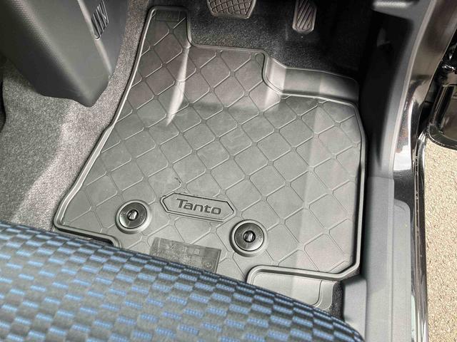 タントカスタムＲＳターボエンジン　１５インチアルミ　バックカメラ　両側電動スライドドア　シートヒーター　電動駐車ブレーキ　ＬＥＤライト＆フォグ　上下２段調節式デッキボード　コーナーセンサー　衝突被害軽減ブレーキ（千葉県）の中古車