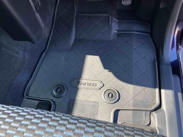 タントカスタムＲＳターボエンジン　１５インチアルミ　バックカメラ　両側電動スライドドア　シートヒーター　電動駐車ブレーキ　ＬＥＤライト＆フォグ　上下２段調節式デッキボード　コーナーセンサー　衝突被害軽減ブレーキ（千葉県）の中古車