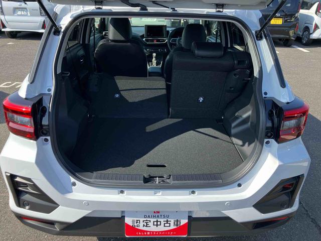 ロッキープレミアムＧアダプティブクルコン　ＬＥＤヘッドライト＆フォグランプ　バックフォグランプ　１７インチアルミホイール　シートヒーター　電動駐車ブレーキ　コーナーセンサー　衝突被害軽減ブレーキ（千葉県）の中古車