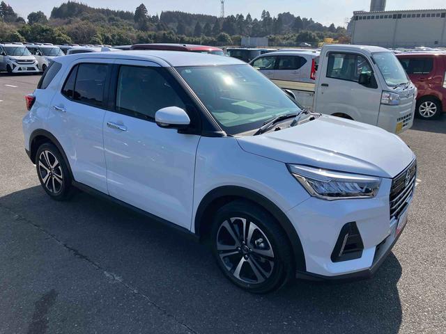 ロッキープレミアムＧアダプティブクルコン　ＬＥＤヘッドライト＆フォグランプ　バックフォグランプ　１７インチアルミホイール　シートヒーター　電動駐車ブレーキ　コーナーセンサー　衝突被害軽減ブレーキ（千葉県）の中古車