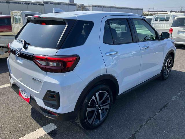 ロッキープレミアムＧアダプティブクルコン　ＬＥＤヘッドライト＆フォグランプ　バックフォグランプ　１７インチアルミホイール　シートヒーター　電動駐車ブレーキ　コーナーセンサー　衝突被害軽減ブレーキ（千葉県）の中古車