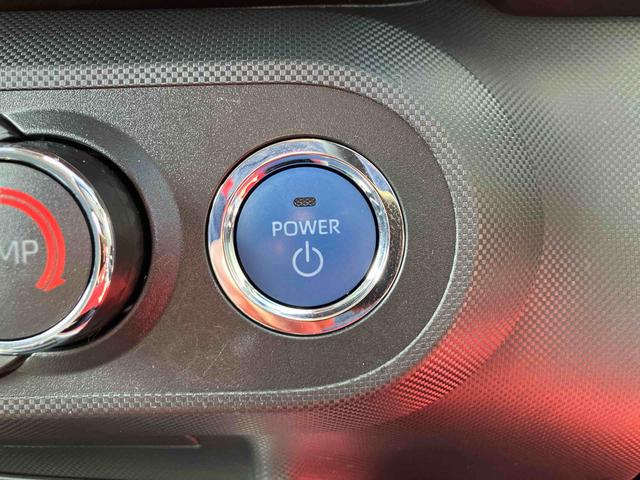 ロッキープレミアムＧ　ＨＥＶバックカメラ　アダプティブクルコン　ＬＥＤヘッドライト＆フォグランプ　バックフォグランプ　１７インチアルミホイール　シートヒーター　電動駐車ブレーキ　コーナーセンサー　衝突被害軽減ブレーキ（千葉県）の中古車