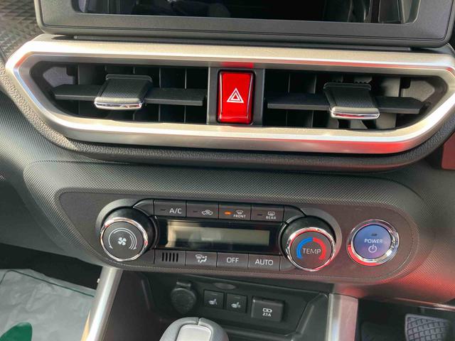 ロッキープレミアムＧ　ＨＥＶバックカメラ　アダプティブクルコン　ＬＥＤヘッドライト＆フォグランプ　バックフォグランプ　１７インチアルミホイール　シートヒーター　電動駐車ブレーキ　コーナーセンサー　衝突被害軽減ブレーキ（千葉県）の中古車