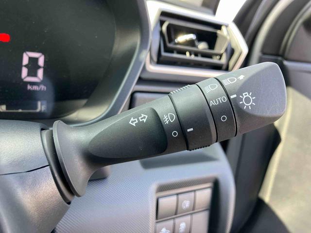 ロッキープレミアムＧ　ＨＥＶバックカメラ　アダプティブクルコン　ＬＥＤヘッドライト＆フォグランプ　バックフォグランプ　１７インチアルミホイール　シートヒーター　電動駐車ブレーキ　コーナーセンサー　衝突被害軽減ブレーキ（千葉県）の中古車