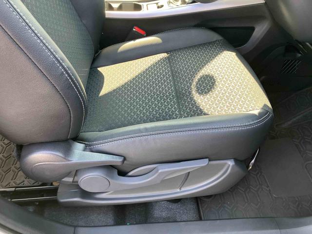 ロッキープレミアムＧ　ＨＥＶバックカメラ　アダプティブクルコン　ＬＥＤヘッドライト＆フォグランプ　バックフォグランプ　１７インチアルミホイール　シートヒーター　電動駐車ブレーキ　コーナーセンサー　衝突被害軽減ブレーキ（千葉県）の中古車