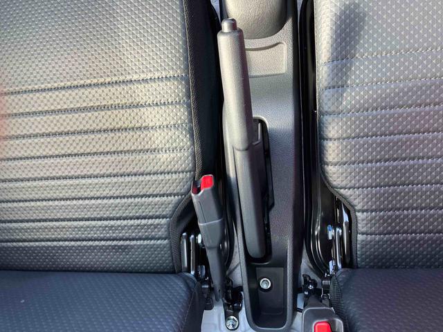 ハイゼットトラックスタンダード 農用スペシャルCVT 電子制御式4WD 荷台LEDライト リヤ4枚リーフスプリング スーパーデフロック 衝突被害軽減ブレーキ コーナーセンサー スピーカー一体型AM/FMラジオ エアコン パワステ(千葉県)の中古車