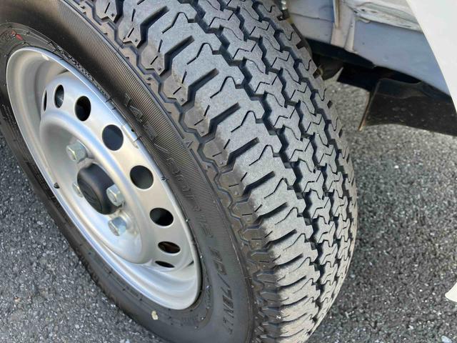 ハイゼットトラックスタンダード 農用スペシャルCVT 電子制御式4WD 荷台LEDライト リヤ4枚リーフスプリング スーパーデフロック 衝突被害軽減ブレーキ コーナーセンサー スピーカー一体型AM/FMラジオ エアコン パワステ(千葉県)の中古車