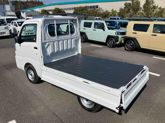 ハイゼットトラックスタンダード 農用スペシャルCVT 電子制御式4WD 荷台LEDライト リヤ4枚リーフスプリング スーパーデフロック 衝突被害軽減ブレーキ コーナーセンサー スピーカー一体型AM/FMラジオ エアコン パワステ(千葉県)の中古車