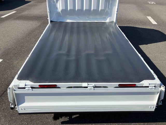 ハイゼットトラックスタンダード 農用スペシャルCVT 電子制御式4WD 荷台LEDライト リヤ4枚リーフスプリング スーパーデフロック 衝突被害軽減ブレーキ コーナーセンサー スピーカー一体型AM/FMラジオ エアコン パワステ(千葉県)の中古車