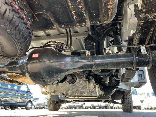 ハイゼットトラックスタンダード 農用スペシャルCVT 電子制御式4WD 荷台LEDライト リヤ4枚リーフスプリング スーパーデフロック 衝突被害軽減ブレーキ コーナーセンサー スピーカー一体型AM/FMラジオ エアコン パワステ(千葉県)の中古車