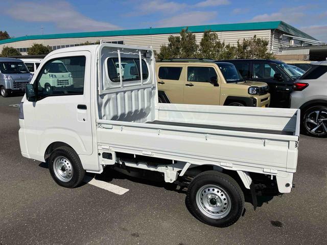 ハイゼットトラックスタンダード 農用スペシャル電子制御式4WD 荷台LEDライト リヤ4枚リーフスプリング スーパーデフロック 衝突被害軽減ブレーキ コーナーセンサー スピーカー一体型AM/FMラジオ エアコン パワステ(千葉県)の中古車