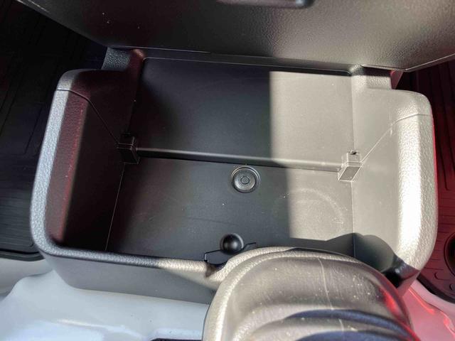 ハイゼットトラックスタンダード 農用スペシャル電子制御式4WD 荷台LEDライト リヤ4枚リーフスプリング スーパーデフロック 衝突被害軽減ブレーキ コーナーセンサー スピーカー一体型AM/FMラジオ エアコン パワステ(千葉県)の中古車