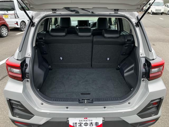 ロッキープレミアムＧ　ＨＥＶバックカメラ　アダプティブクルコン　ＬＥＤヘッドライト＆フォグランプ　バックフォグランプ　１７インチアルミホイール　シートヒーター　電動駐車ブレーキ　コーナーセンサー　衝突被害軽減ブレーキ（千葉県）の中古車