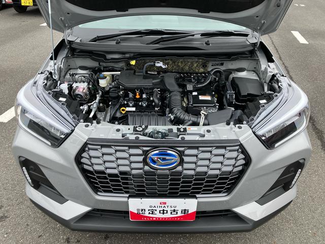 ロッキープレミアムＧ　ＨＥＶバックカメラ　アダプティブクルコン　ＬＥＤヘッドライト＆フォグランプ　バックフォグランプ　１７インチアルミホイール　シートヒーター　電動駐車ブレーキ　コーナーセンサー　衝突被害軽減ブレーキ（千葉県）の中古車