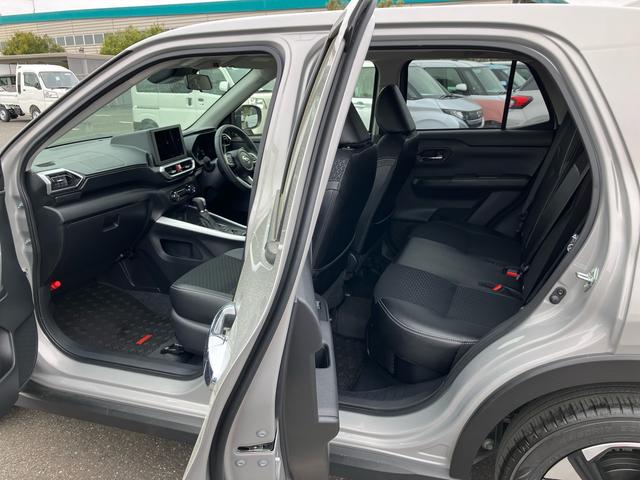 ロッキープレミアムＧ　ＨＥＶバックカメラ　アダプティブクルコン　ＬＥＤヘッドライト＆フォグランプ　バックフォグランプ　１７インチアルミホイール　シートヒーター　電動駐車ブレーキ　コーナーセンサー　衝突被害軽減ブレーキ（千葉県）の中古車