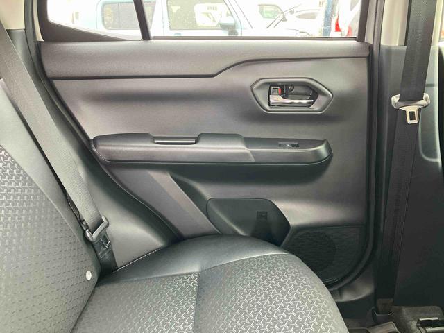 ロッキープレミアムＧ　ＨＥＶバックカメラ　アダプティブクルコン　ＬＥＤヘッドライト＆フォグランプ　バックフォグランプ　１７インチアルミホイール　シートヒーター　電動駐車ブレーキ　コーナーセンサー　衝突被害軽減ブレーキ（千葉県）の中古車