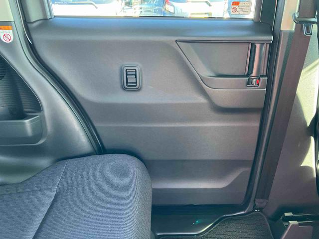 ムーヴRSターボエンジン 15インチアルミ バックカメラ 両側電動スライドドア 電動駐車ブレーキ LEDライト&フォグ コーナーセンサー 衝突被害軽減ブレーキ ステアリングスイッチ 自動追従クルコン(千葉県)の中古車