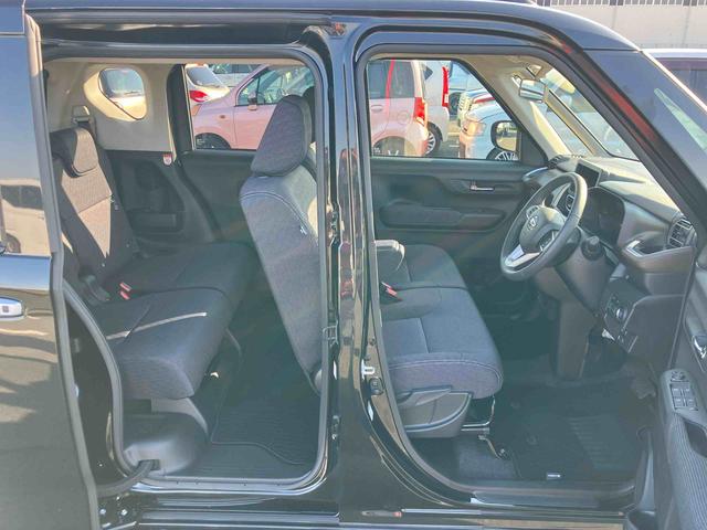 ムーヴＲＳターボエンジン　１５インチアルミ　バックカメラ　両側電動スライドドア　　電動駐車ブレーキ　ＬＥＤライト＆フォグ　コーナーセンサー　衝突被害軽減ブレーキ　ステアリングスイッチ　自動追従クルコン（千葉県）の中古車