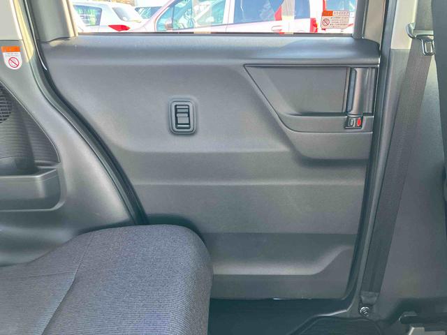 ムーヴＲＳターボエンジン　１５インチアルミ　バックカメラ　両側電動スライドドア　　電動駐車ブレーキ　ＬＥＤライト＆フォグ　コーナーセンサー　衝突被害軽減ブレーキ　ステアリングスイッチ　自動追従クルコン（千葉県）の中古車