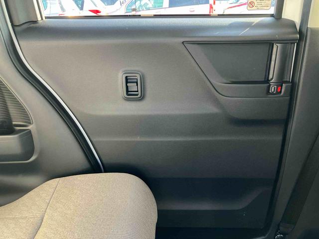 ムーヴＸバックカメラ／ステアリングスイッチ　左側電動スライドドア　ＬＥＤヘッドライト　スマートキー　オートエアコン　オート格納ドアミラー　オートライト／ハイビーム　コーナーセンサー　衝突被害軽減ブレーキ（千葉県）の中古車