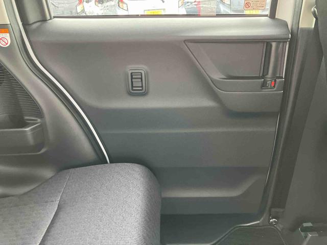 ムーヴＲＳターボエンジン　１５インチアルミ　バックカメラ　両側電動スライドドア　　電動駐車ブレーキ　ＬＥＤライト＆フォグ　コーナーセンサー　衝突被害軽減ブレーキ　ステアリングスイッチ　自動追従クルコン（千葉県）の中古車