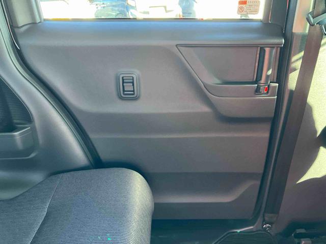 ムーヴＲＳターボエンジン　１５インチアルミ　バックカメラ　両側電動スライドドア　　電動駐車ブレーキ　ＬＥＤライト＆フォグ　コーナーセンサー　衝突被害軽減ブレーキ　ステアリングスイッチ　自動追従クルコン（千葉県）の中古車