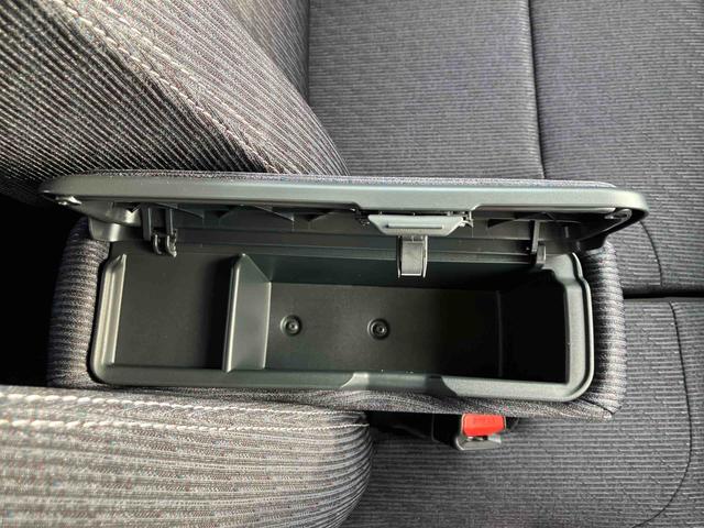 ムーヴＲＳターボエンジン　１５インチアルミ　バックカメラ　両側電動スライドドア　電動駐車ブレーキ　ＬＥＤライト＆フォグ　コーナーセンサー　衝突被害軽減ブレーキ　ステアリングスイッチ　自動追従クルコン（千葉県）の中古車