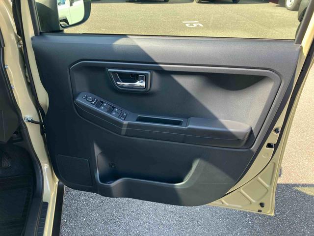 タフトＧターボガラスルーフ　ルーフレール　１５インチアルミホイール　ＬＥＤヘッドライト＆フォグランプ　バックカメラ　シートヒーター　電動パーキングブレーキ　アダプティブクルコン　衝突被害軽減ブレーキ（千葉県）の中古車