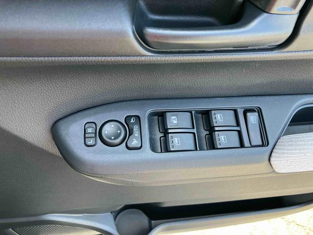 ムーヴＸバックカメラ／ステアリングスイッチ　左側電動スライドドア　ＬＥＤヘッドライト　スマートキー　オートエアコン　オート格納ドアミラー　オートライト／ハイビーム　コーナーセンサー　衝突被害軽減ブレーキ（千葉県）の中古車