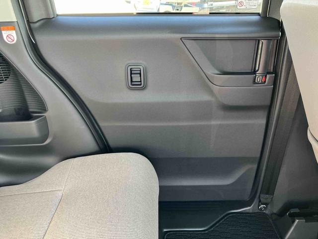 ムーヴＸバックカメラ／ステアリングスイッチ　左側電動スライドドア　ＬＥＤヘッドライト　スマートキー　オートエアコン　オート格納ドアミラー　オートライト／ハイビーム　コーナーセンサー　衝突被害軽減ブレーキ（千葉県）の中古車