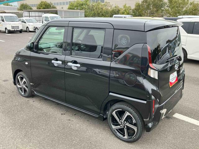 ムーヴＲＳターボエンジン　１５インチアルミ　バックカメラ　両側電動スライドドア　電動駐車ブレーキ　ＬＥＤライト＆フォグ　コーナーセンサー　衝突被害軽減ブレーキ　ステアリングスイッチ　自動追従クルコン（千葉県）の中古車