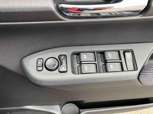 ムーヴＲＳターボエンジン　１５インチアルミ　バックカメラ　両側電動スライドドア　電動駐車ブレーキ　ＬＥＤライト＆フォグ　コーナーセンサー　衝突被害軽減ブレーキ　ステアリングスイッチ　自動追従クルコン（千葉県）の中古車