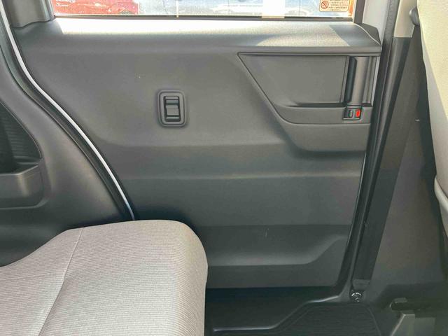 ムーヴＸバックカメラ／ステアリングスイッチ　左側電動スライドドア　ＬＥＤヘッドライト　スマートキー　オートエアコン　オート格納ドアミラー　オートライト／ハイビーム　コーナーセンサー　衝突被害軽減ブレーキ（千葉県）の中古車