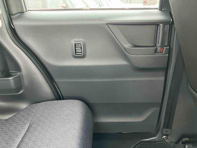 ムーヴRSターボエンジン 15インチアルミ バックカメラ 両側電動スライドドア 電動駐車ブレーキ LEDライト&フォグ コーナーセンサー 衝突被害軽減ブレーキ ステアリングスイッチ 自動追従クルコン(千葉県)の中古車