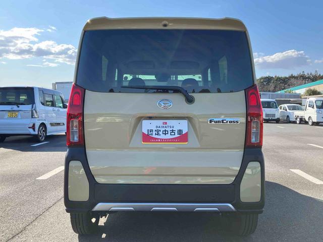 タントファンクロスターボルーフレール　１５インチアルミ　バックカメラ　両側電動スライドドア　シートヒーター　電動駐車ブレーキ　ＬＥＤライト＆フォグ　上下２段調節式デッキボード　コーナーセンサー　衝突被害軽減ブレーキ（千葉県）の中古車