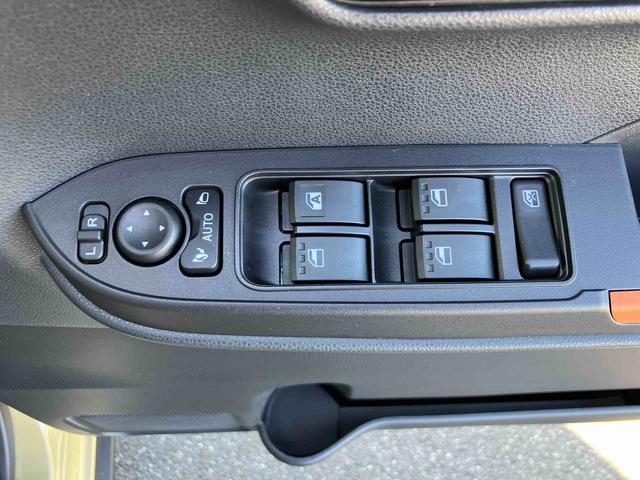 タントファンクロスターボルーフレール　１５インチアルミ　バックカメラ　両側電動スライドドア　シートヒーター　電動駐車ブレーキ　ＬＥＤライト＆フォグ　上下２段調節式デッキボード　コーナーセンサー　衝突被害軽減ブレーキ（千葉県）の中古車