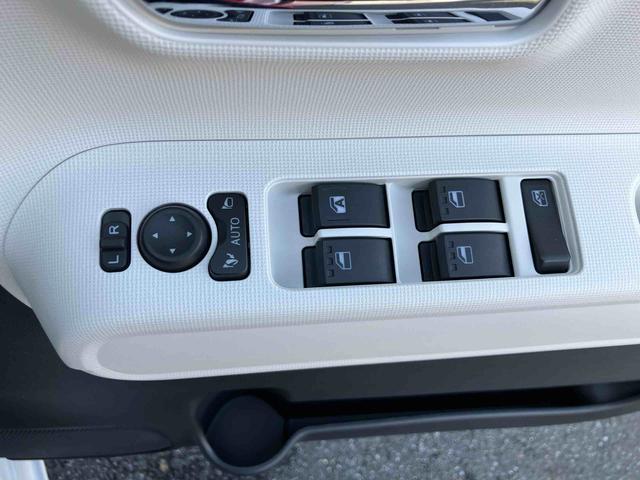 ムーヴキャンバスストライプスＧターボ両側電動スライドドア　ＬＥＤヘッドライト＆フォグランプ　シートヒーター　保温カップホルダー　電動駐車ブレーキ　バックカメラ　ステアリングスイッチ　自動追従クルコン　衝突被害軽減ブレーキ（千葉県）の中古車