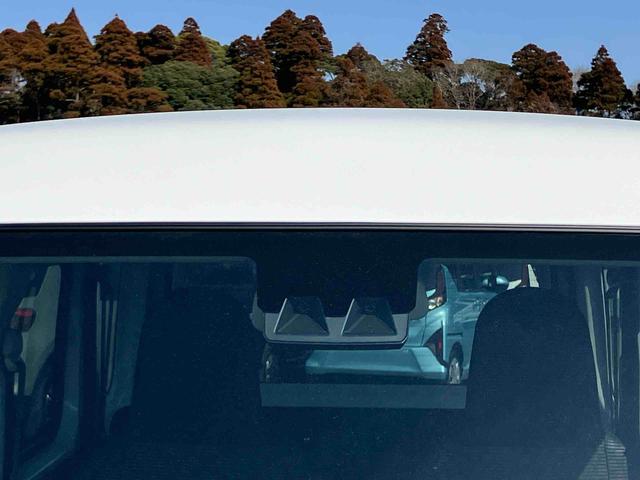 ハイゼットカーゴデラックス　４ＷＤスマートキー　電動格納ドアミラー　リヤヒーター　イージークローザー　プライバシーガラス　フロントパワーウィンドウ　オーバーヘッドシェルフ　スピーカー一体型ＡＭ・ＦＭラジオ　衝突被害軽減ブレーキ（千葉県）の中古車