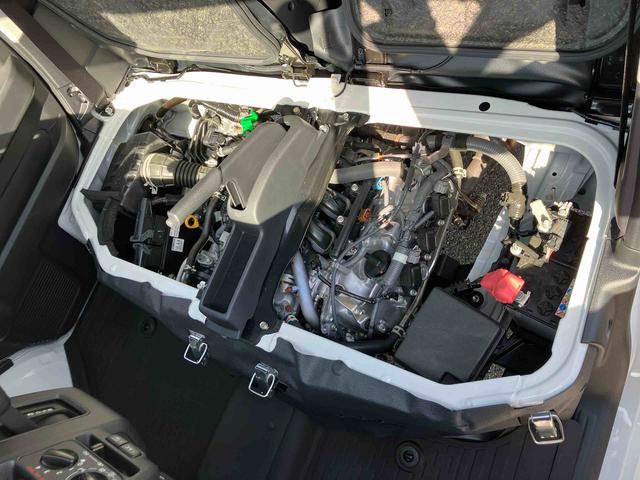 ハイゼットカーゴデラックス　４ＷＤスマートキー　電動格納ドアミラー　リヤヒーター　イージークローザー　プライバシーガラス　フロントパワーウィンドウ　オーバーヘッドシェルフ　スピーカー一体型ＡＭ・ＦＭラジオ　衝突被害軽減ブレーキ（千葉県）の中古車