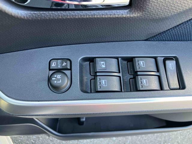 トールカスタムＧ　ターボ９型ＤＰオーディオ／ＢＴ／ＴＶ／Ｂカメラ／ステアリングスイッチ　ＬＥＤヘッド＆フォグランプ　自動追従クルコン　１５インチアルミ　両側パワスラ　電動駐車ブレーキ　コーナーセンサー　衝突被害軽減ブレーキ（千葉県）の中古車