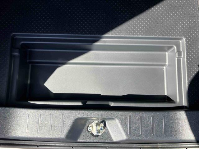 トールカスタムＧ　ターボ９型ＤＰオーディオ／ＢＴ／ＴＶ／Ｂカメラ／ステアリングスイッチ　ＬＥＤヘッド＆フォグランプ　自動追従クルコン　１５インチアルミ　両側パワスラ　電動駐車ブレーキ　コーナーセンサー　衝突被害軽減ブレーキ（千葉県）の中古車