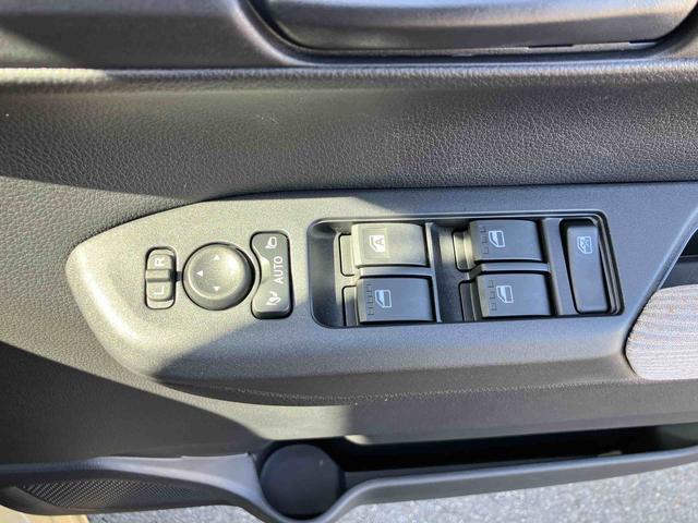 ムーヴＸバックカメラ／ステアリングスイッチ　左側電動スライドドア　ＬＥＤヘッドライト　スマートキー　オートエアコン　オート格納ドアミラー　オートライト／ハイビーム　コーナーセンサー　衝突被害軽減ブレーキ（千葉県）の中古車