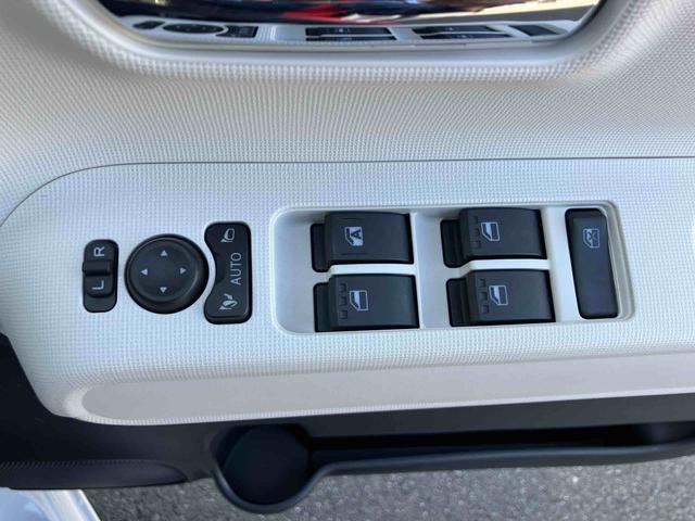 ムーヴキャンバスストライプスＧターボ両側電動スライドドア　ＬＥＤヘッドライト＆フォグランプ　シートヒーター　保温カップホルダー　電動駐車ブレーキ　バックカメラ　ステアリングスイッチ　自動追従クルコン　衝突被害軽減ブレーキ（千葉県）の中古車