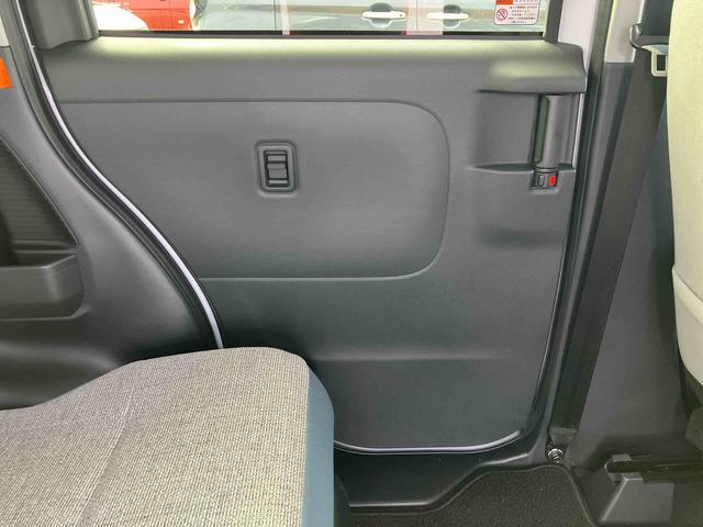 ムーヴキャンバスストライプスＧターボ両側電動スライドドア　ＬＥＤヘッドライト＆フォグランプ　シートヒーター　保温カップホルダー　電動駐車ブレーキ　バックカメラ　ステアリングスイッチ　自動追従クルコン　衝突被害軽減ブレーキ（千葉県）の中古車